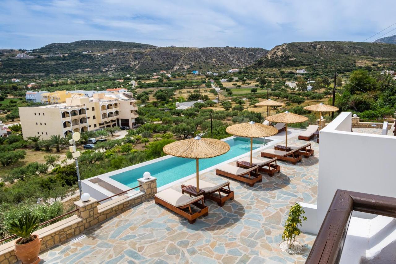 Aphrodite Luxury Studios & Apartments Karpathos Buitenkant foto