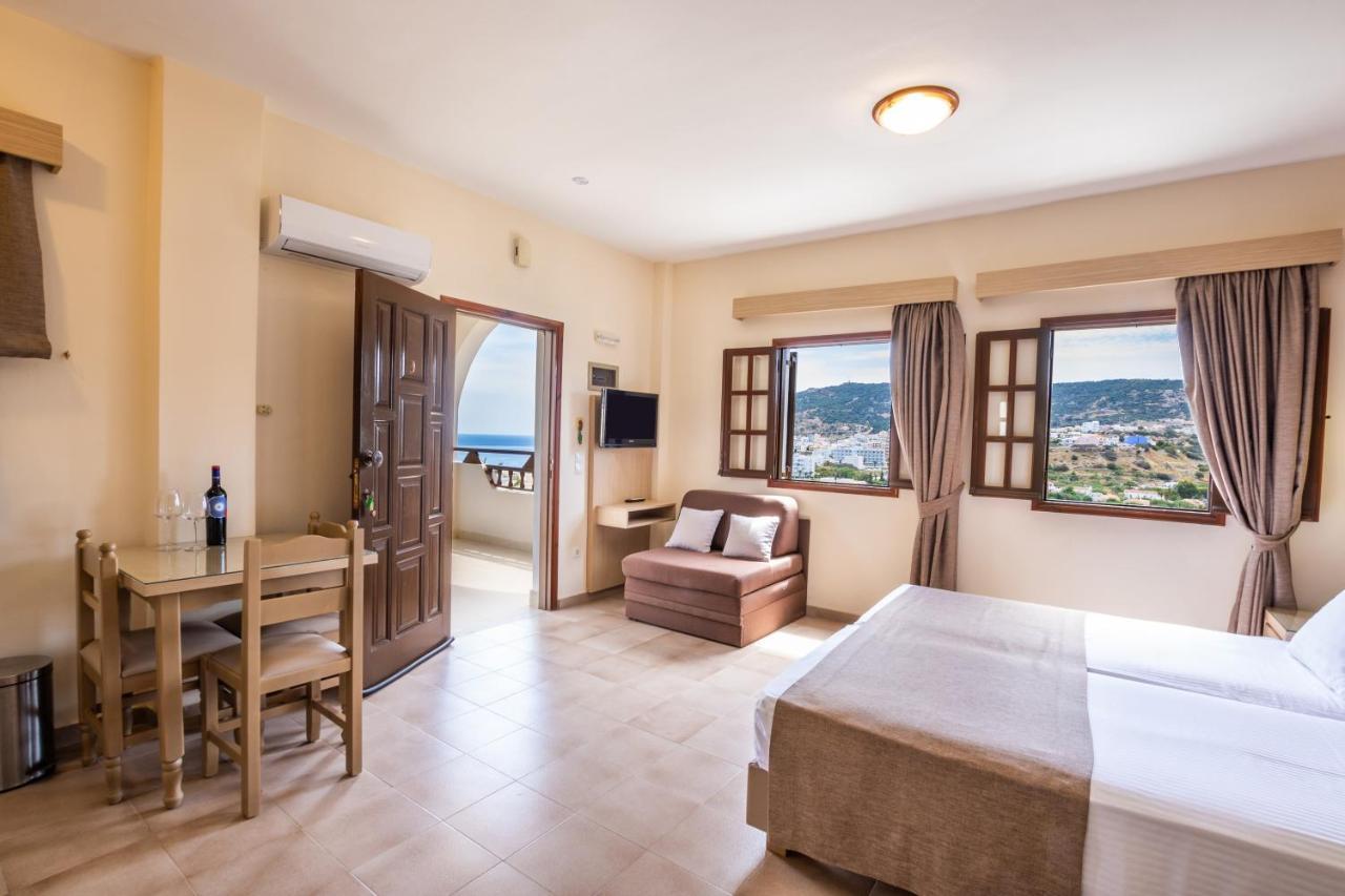 Aphrodite Luxury Studios & Apartments Karpathos Buitenkant foto