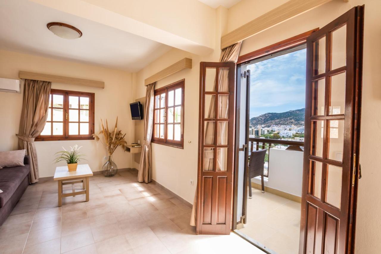 Aphrodite Luxury Studios & Apartments Karpathos Buitenkant foto